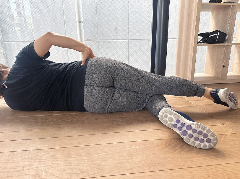 ヒップアダクション横向き